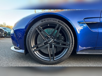 Used Aston Martin Vantage 2024 for sale - 76420314: Photo