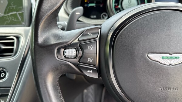 Used Aston Martin DB11 2017 for sale - 75391938: Photo 28