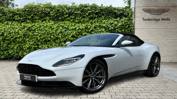 Used Aston Martin DB11 2021 for sale - 75391589: Photo 13