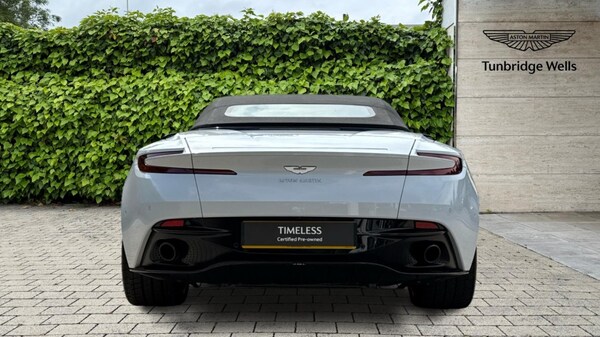 Used Aston Martin DB11 2021 for sale - 75391589: Photo 15