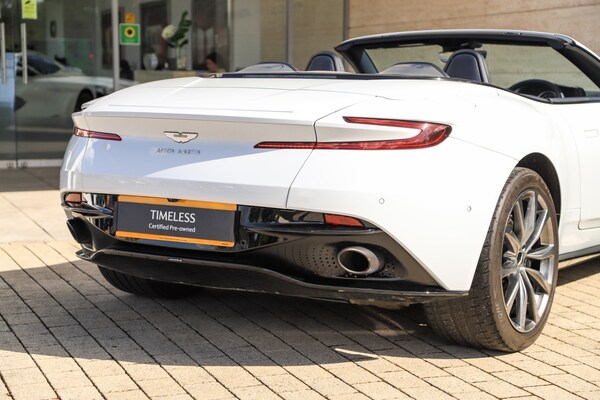 Used Aston Martin DB11 2021 for sale - 75391589: Photo 39