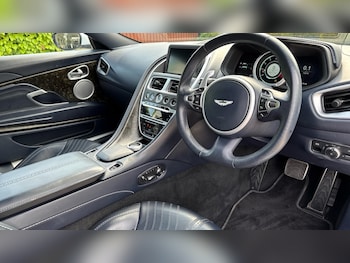 Used Aston Martin DB11 2021 for sale - 75391589: Photo