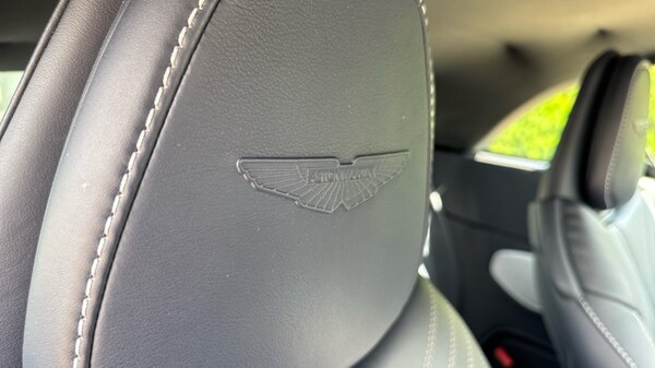 Used Aston Martin DB11 2021 for sale - 75391589: Photo 5