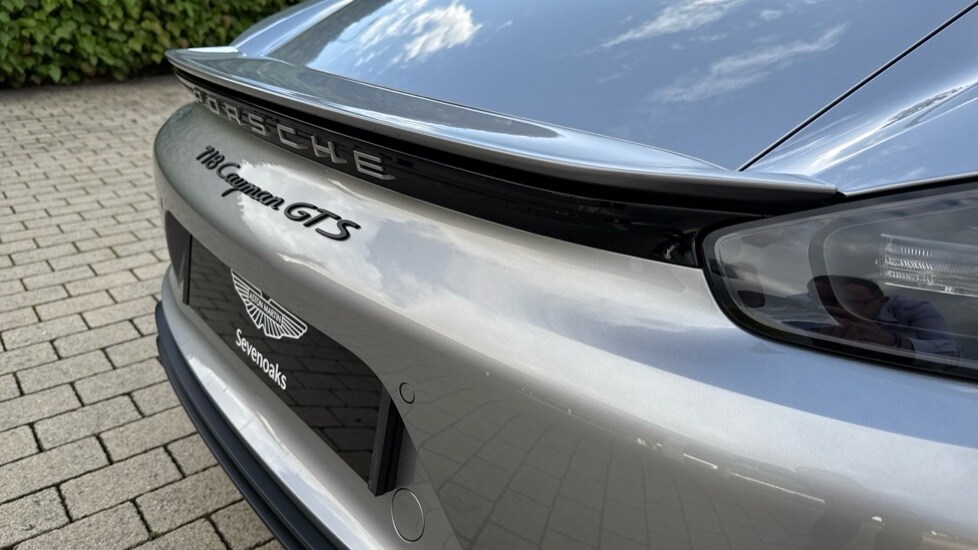 Used Porsche Cayman 2021 for sale - 75959505: Photo 22