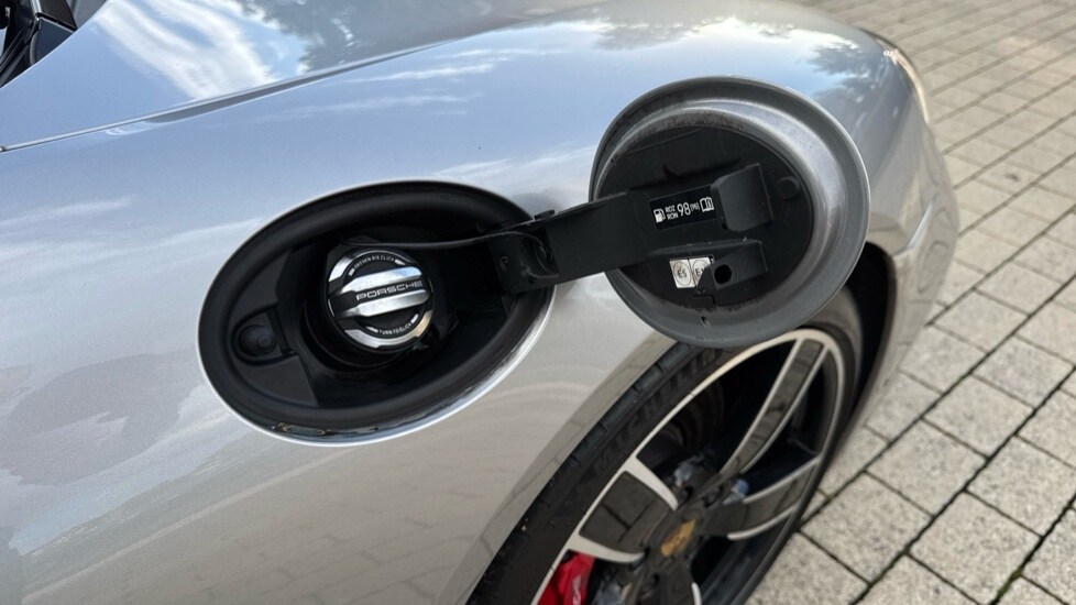 Used Porsche Cayman 2021 for sale - 75959505: Photo 26