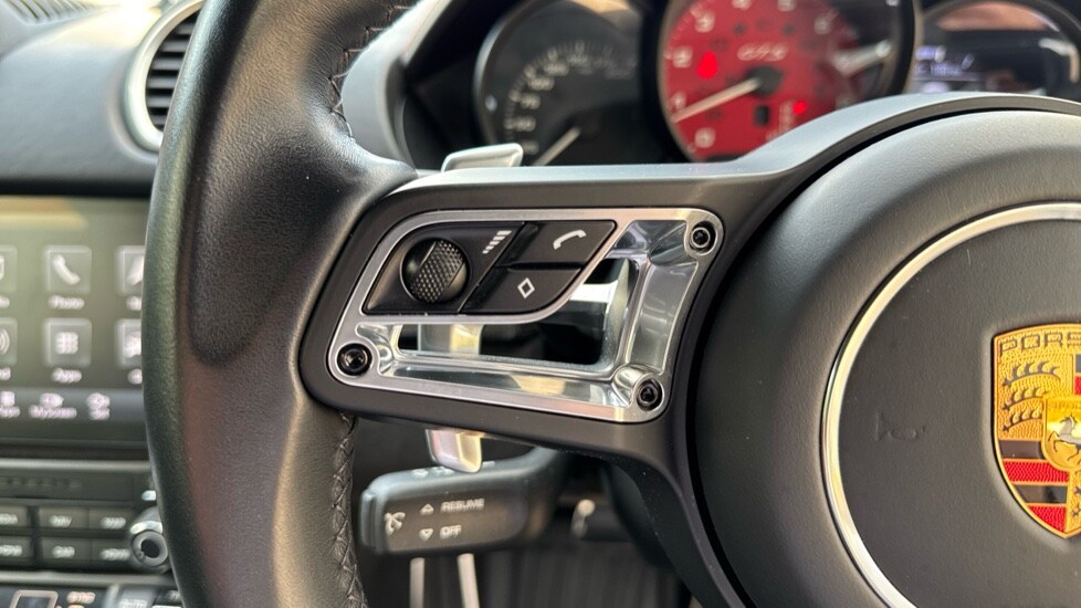 Used Porsche Cayman 2021 for sale - 75959505: Photo 28