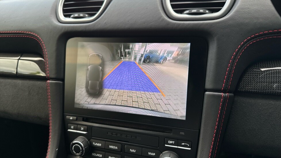 Used Porsche Cayman 2021 for sale - 75959505: Photo 31