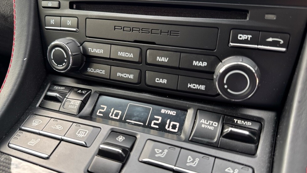 Used Porsche Cayman 2021 for sale - 75959505: Photo 38