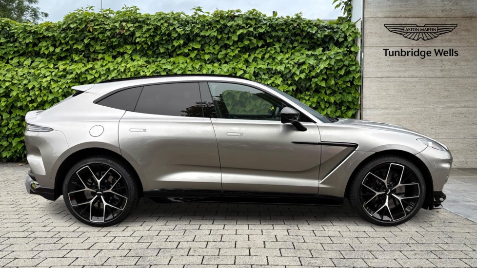 Used Aston Martin DBX 2024 for sale - 76204001: Photo 16