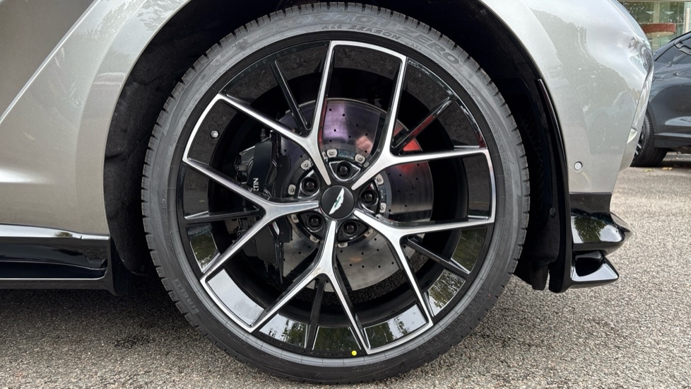 Used Aston Martin DBX 2024 for sale - 76204001: Photo 25