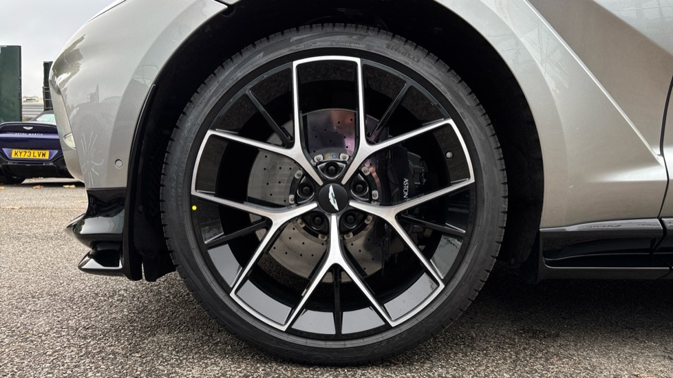 Used Aston Martin DBX 2024 for sale - 76204001: Photo 4