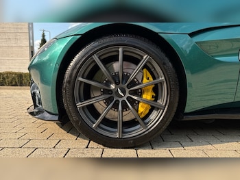Used Aston Martin Vantage 2021 for sale - 75479813: Photo