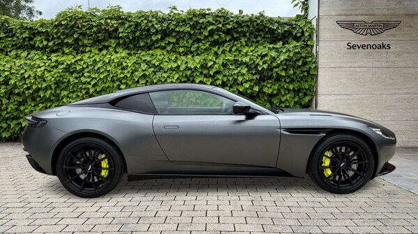 Used Aston Martin DB11 2019 for sale - 75391608: Photo 16