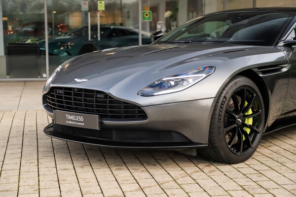 Used Aston Martin DB11 2019 for sale - 75391608: Photo 19