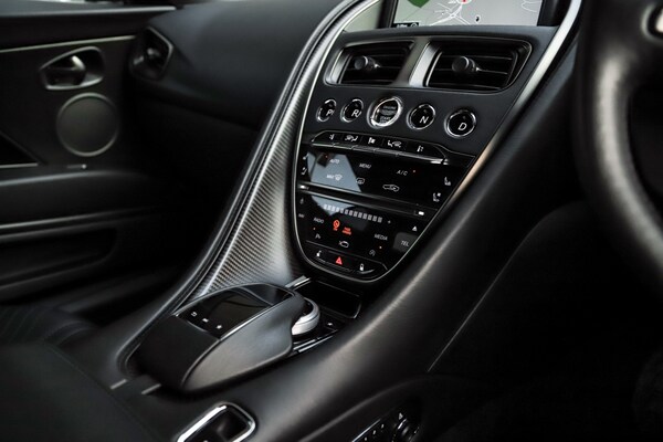 Used Aston Martin DB11 2019 for sale - 75391608: Photo 37