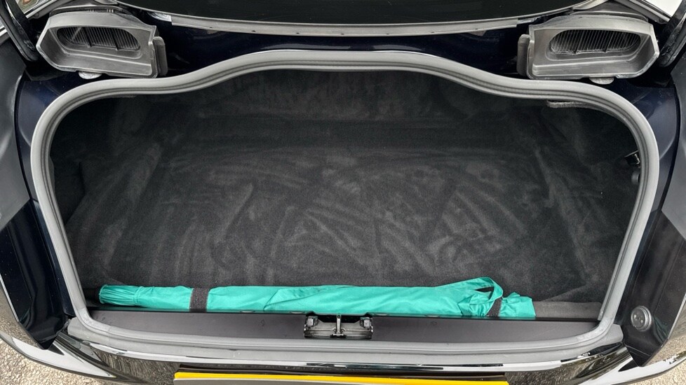 Used Aston Martin DB11 2020 for sale - 76014926: Photo 21