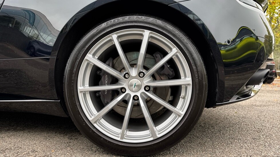 Used Aston Martin DB11 2020 for sale - 76014926: Photo 23