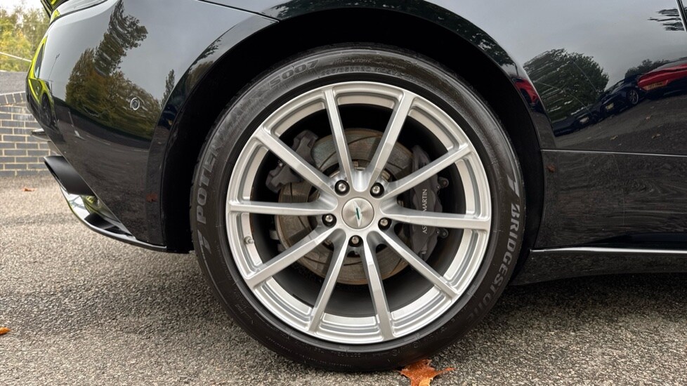 Used Aston Martin DB11 2020 for sale - 76014926: Photo 24