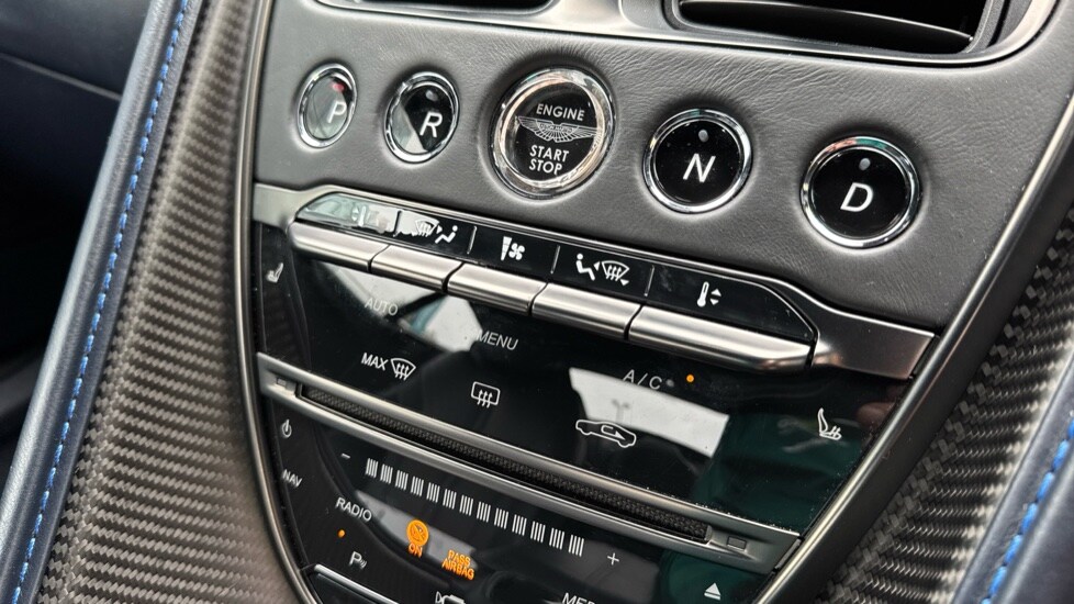 Used Aston Martin DB11 2020 for sale - 76014926: Photo 37