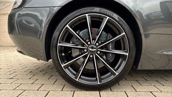 Used Aston Martin DB9 2017 for sale - 75424862: Photo 24