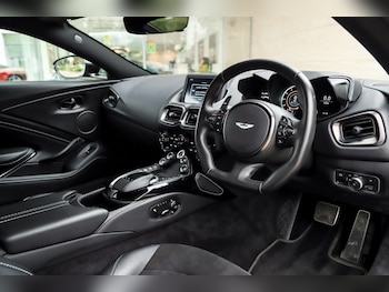 Used Aston Martin Vantage 2022 for sale - 75391602: Photo