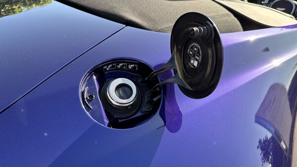 Used Aston Martin Vantage 2023 for sale - 75648450: Photo 26