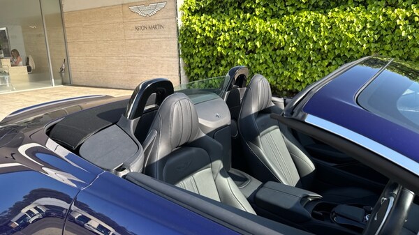 Used Aston Martin Vantage 2023 for sale - 75648450: Photo 40