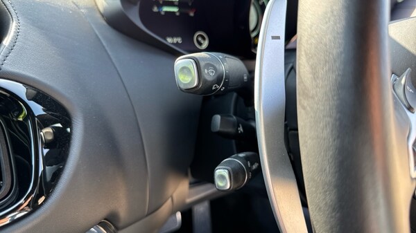 Used Aston Martin Vantage 2023 for sale - 75648450: Photo 44