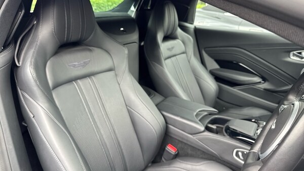 Used Aston Martin Vantage 2023 for sale - 75648450: Photo 45