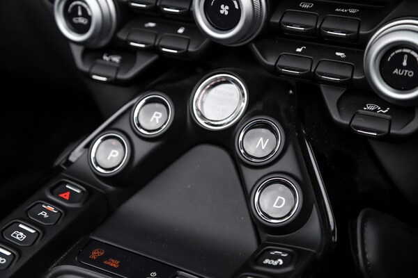 Used Aston Martin Vantage 2023 for sale - 75648450: Photo 52