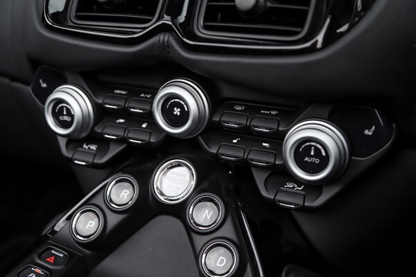 Used Aston Martin Vantage 2023 for sale - 75648450: Photo 55