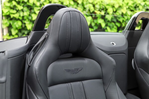 Used Aston Martin Vantage 2023 for sale - 75648450: Photo 5