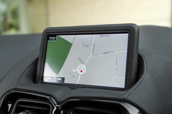 Used Aston Martin Vantage 2023 for sale - 75648450: Photo 63