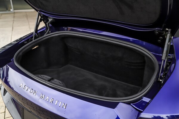 Used Aston Martin Vantage 2023 for sale - 75648450: Photo 69