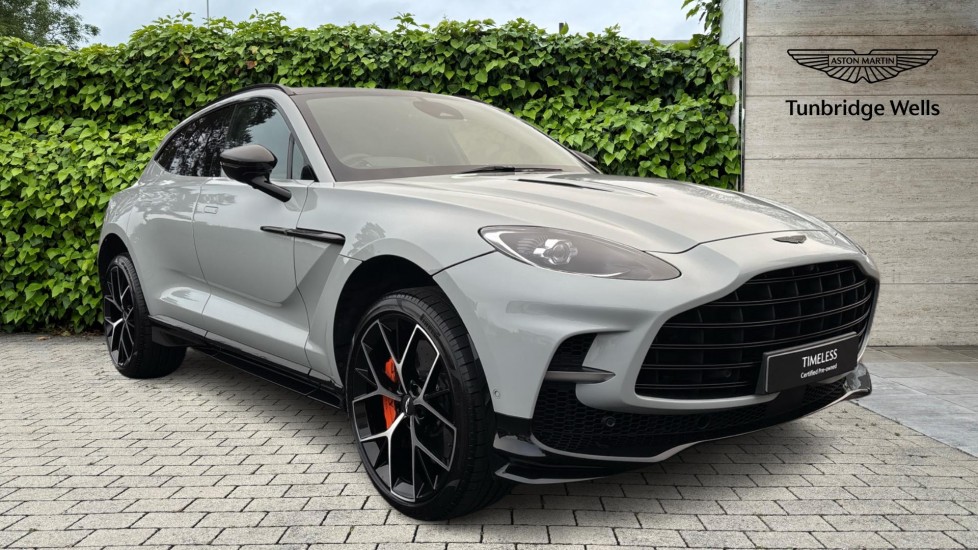 Used Aston Martin DBX 2024 for sale - 76203897: Photo 1
