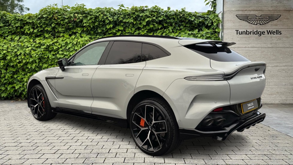 Used Aston Martin DBX 2024 for sale - 76203897: Photo 2