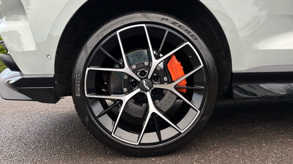 Used Aston Martin DBX 2024 for sale - 76203897: Photo 24