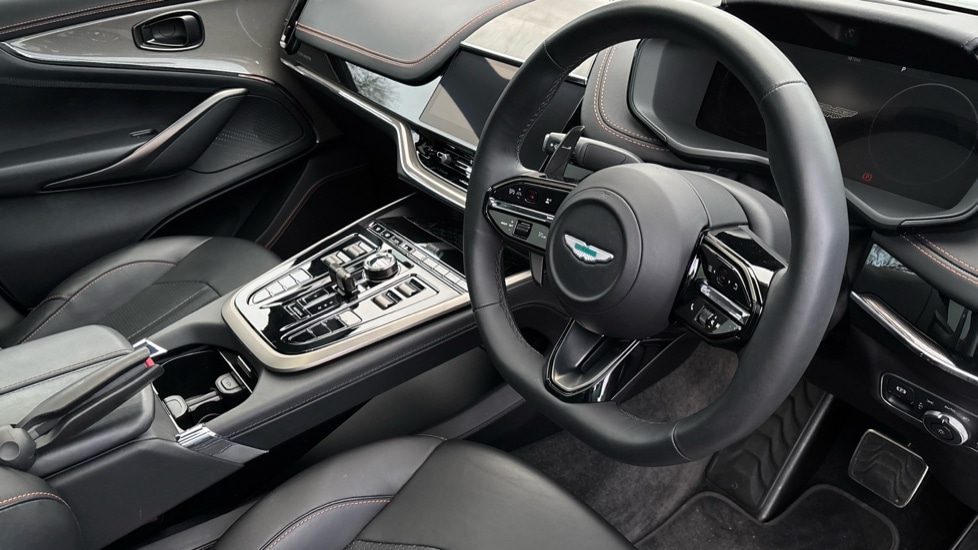 Used Aston Martin DBX 2024 for sale - 76203897: Photo 3