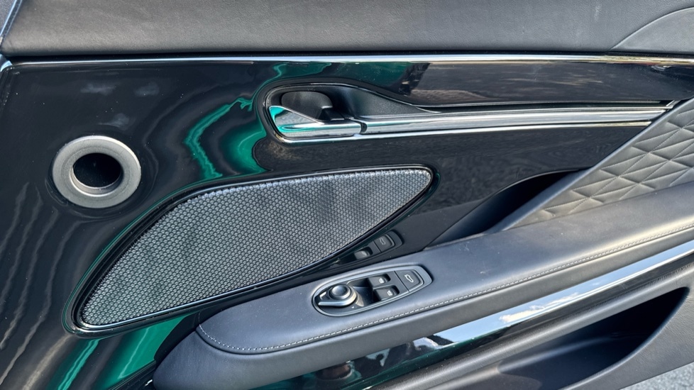 Used Aston Martin V8 2025 for sale - 75742887: Photo 34