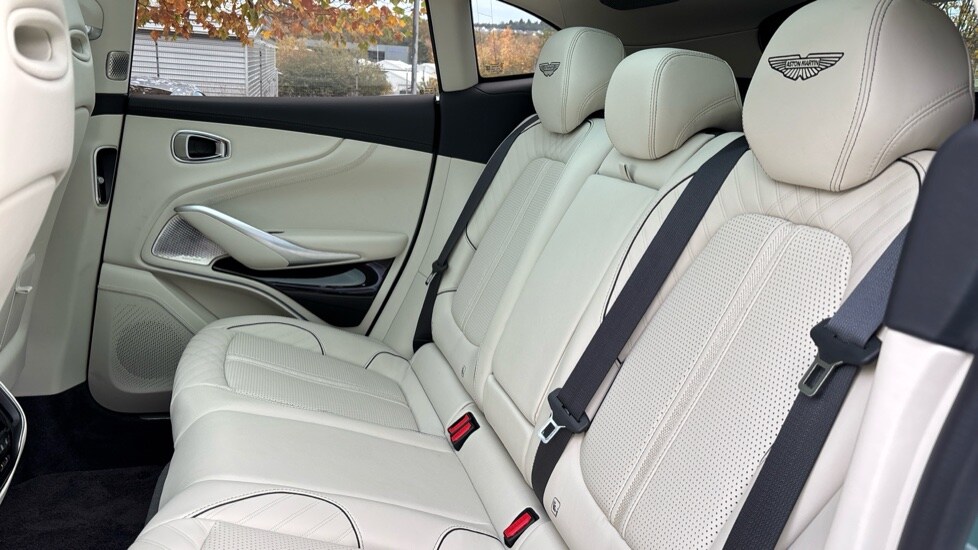 Used Aston Martin DBX 2024 for sale - 76528856: Photo 20