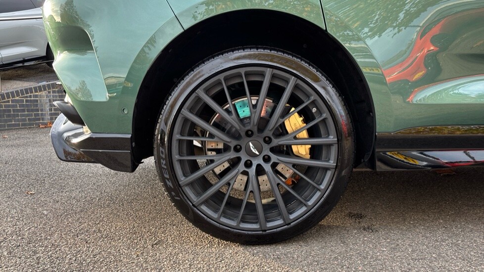 Used Aston Martin DBX 2024 for sale - 76528856: Photo 25