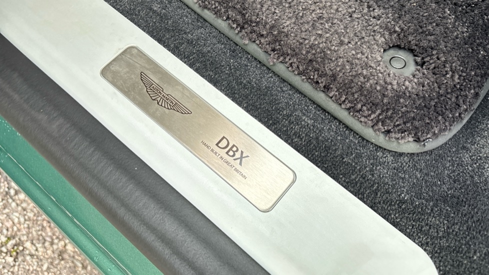 Used Aston Martin DBX 2024 for sale - 76528856: Photo 42