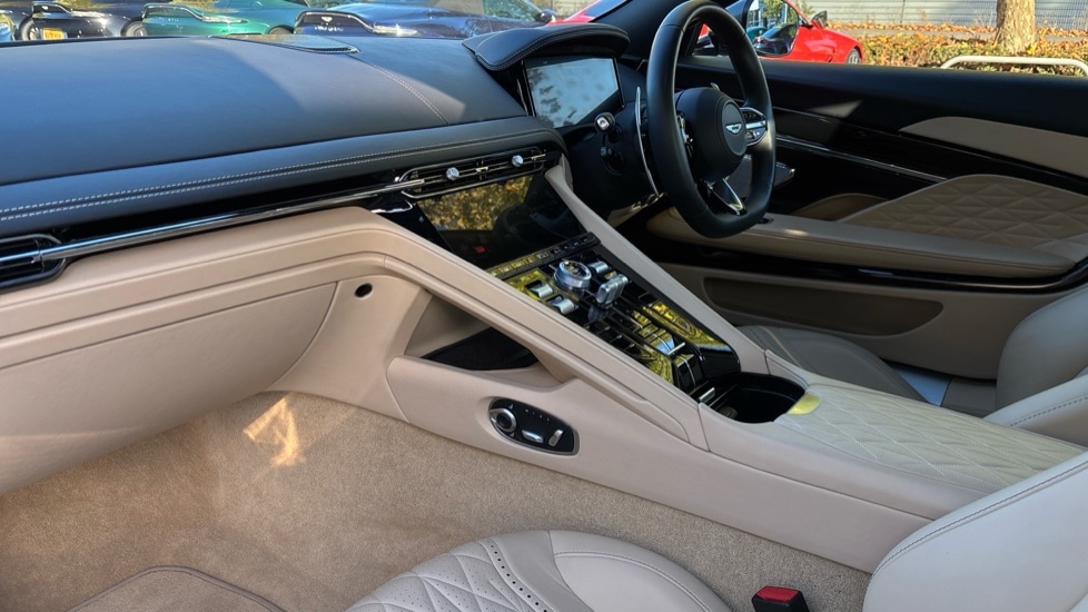 Used Aston Martin V8 2025 for sale - 76332188: Photo 18