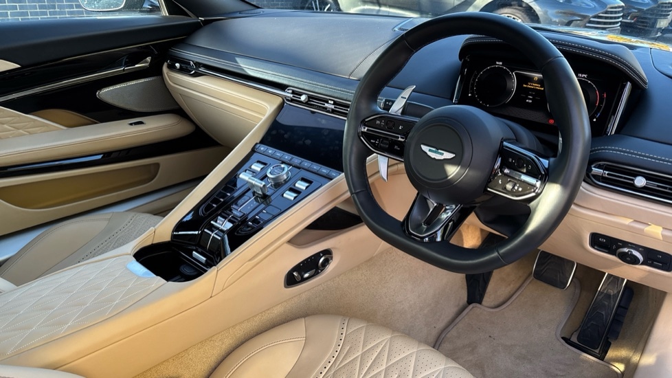 Used Aston Martin V8 2025 for sale - 76332188: Photo 3