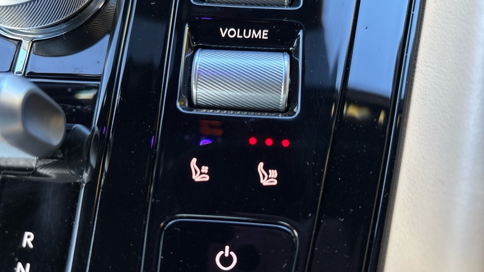 Used Aston Martin V8 2025 for sale - 76332188: Photo 37