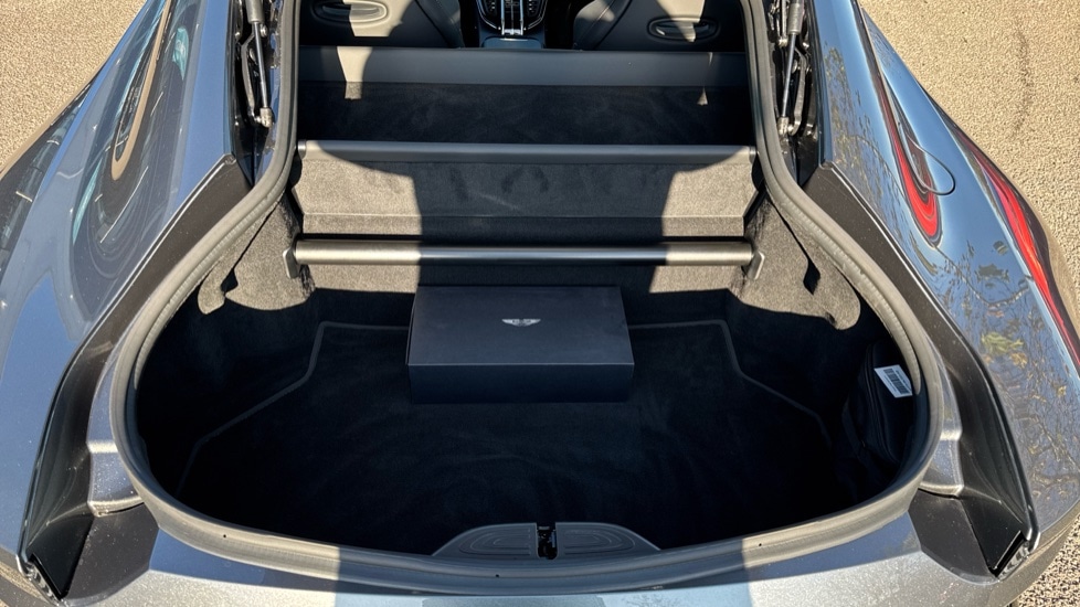 Used Aston Martin Vantage 2024 for sale - 76575175: Photo 21