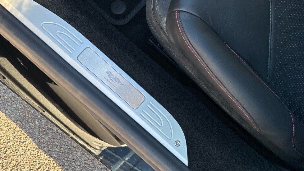 Used Aston Martin Vantage 2024 for sale - 76575175: Photo 41