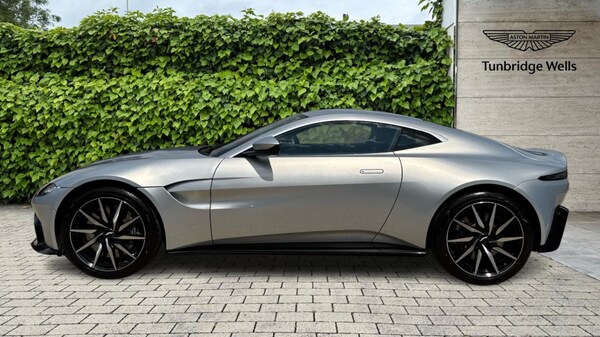 Used Aston Martin Vantage 2020 for sale - 75425032: Photo 17