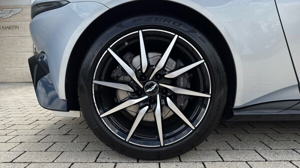 Used Aston Martin Vantage 2020 for sale - 75425032: Photo 24