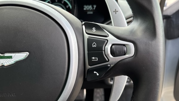 Used Aston Martin Vantage 2020 for sale - 75425032: Photo 27